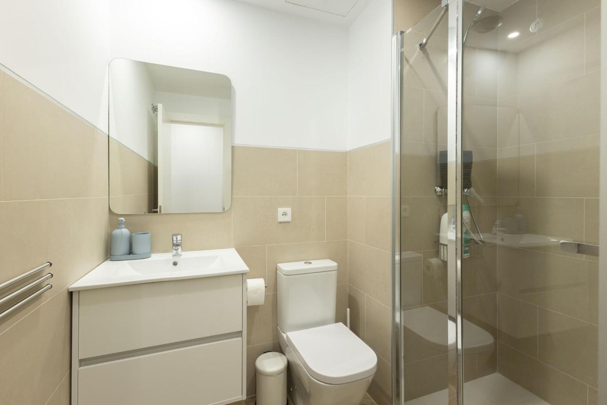 Charming 2 Bedroom Apartment By Torre Del Oro By Ocityzen Sevilla Buitenkant foto